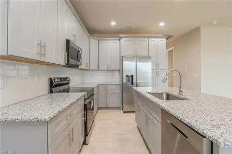 Kitchen - 107 Bethlehem Pl, Labelle, FL 33935 photo 1 of 5