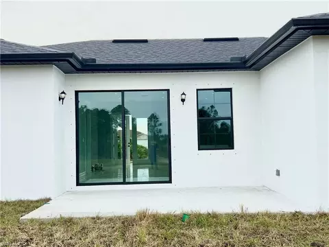 4233 68th Ave NE, Naples, FL 34120 photo 8