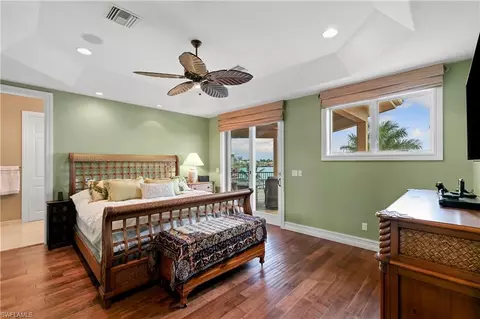82 Dolphin Cir, Naples, FL 34113 photo 23