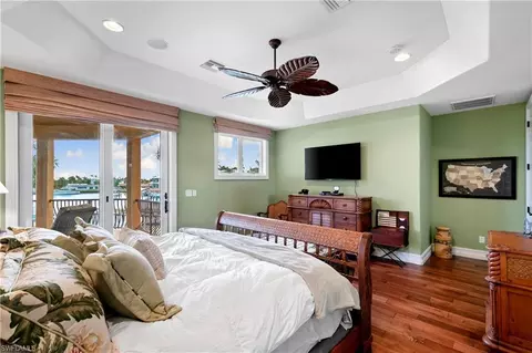 82 Dolphin Cir, Naples, FL 34113 photo 24