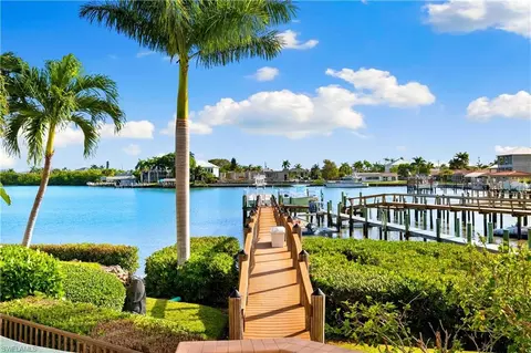 82 Dolphin Cir, Naples, FL 34113 photo 39