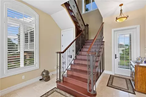 82 Dolphin Cir, Naples, FL 34113 photo 8