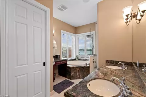 82 Dolphin Cir, Naples, FL 34113 photo 27