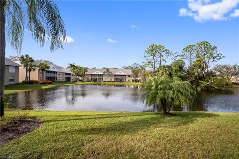 108 Pebble Shores Dr #4-103, Naples, FL 34110