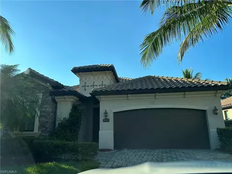 9275 Veneto Pl #20, Naples, FL 34113