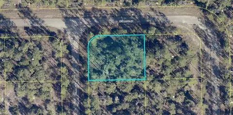 2122 Polar Ave, Alva, FL 33920