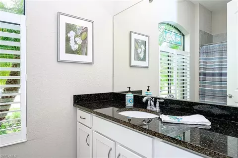 1575 Serrano Cir, Naples, FL 34105 photo 12
