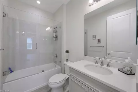 2207 Marquesa Cir, Naples, FL 34112 photo 16
