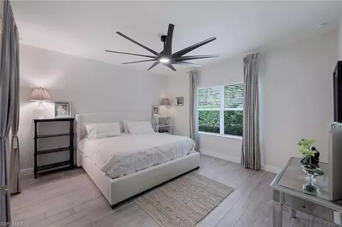2207 Marquesa Cir, Naples, FL 34112 photo 11
