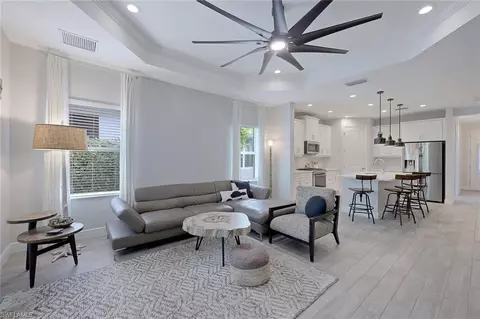 2207 Marquesa Cir, Naples, FL 34112 photo 5