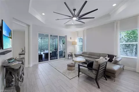 2207 Marquesa Cir, Naples, FL 34112 photo 4