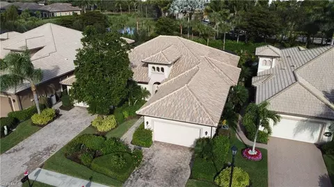 7393 Moorgate Point Way, Naples, FL 34113 photo 2