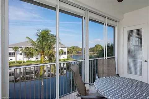 740 Bentwater Cir #5-201, Naples, FL 34108
