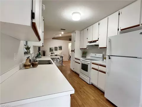 Kitchen - 1961 Krape Rd, Naples, FL 34120 photo 5 of 6