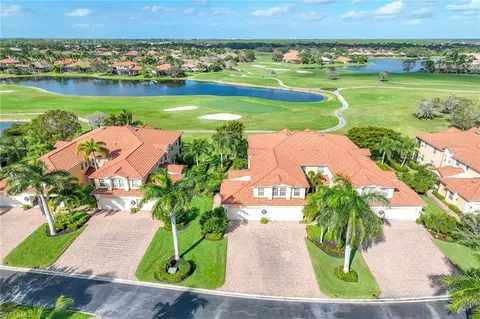 8617 Champions Pt #403, Naples, FL 34113