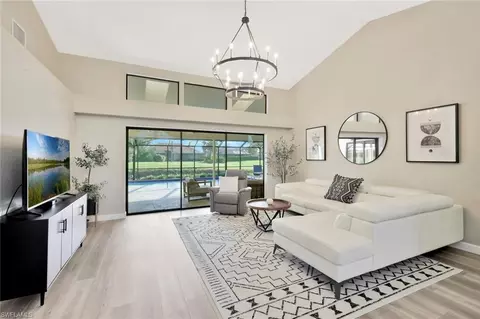 28389 Sombrero Dr, Bonita Springs, FL 34135