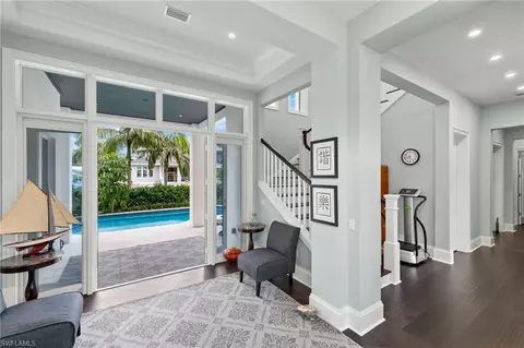 2275 Trout Ct, Naples, FL 34102 photo 3