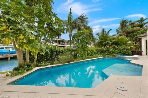 2275 Trout Ct, Naples, FL 34102 photo 45