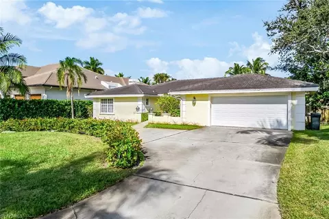 707 Port Side Dr, Naples, FL 34103