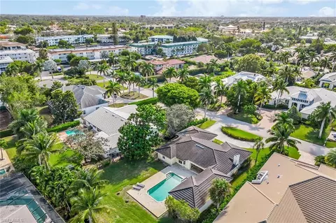 707 Port Side Dr, Naples, FL 34103 photo 8