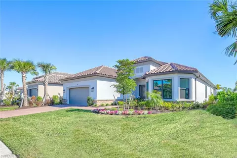 15484 Rio Ponace Ct, Naples, FL 34114