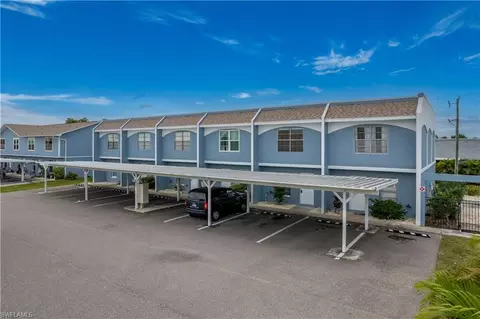 4514 SW 8th Pl #11, Cape Coral, FL 33914
