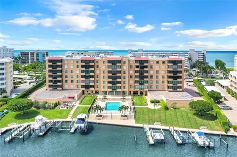3430 Gulf Shore Blvd N #5C, Naples, FL 34103