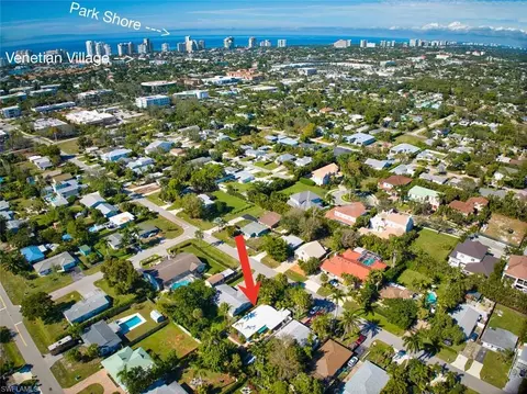 1248 Frank Whiteman Blvd, Naples, FL 34103