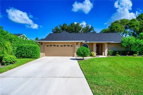 10058 Boca Cir, Naples, FL 34109