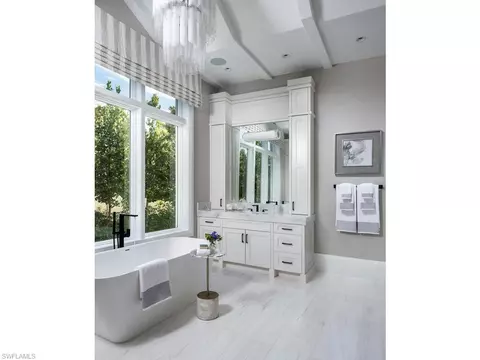575 Pine Grove Ln, Naples, FL 34103 photo 11