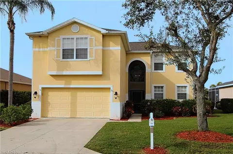 13392 Hampton Park Ct, Fort Myers, FL 33913