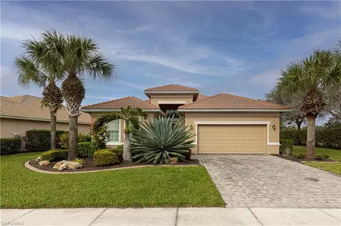7803 Founders Cir, Naples, FL 34104