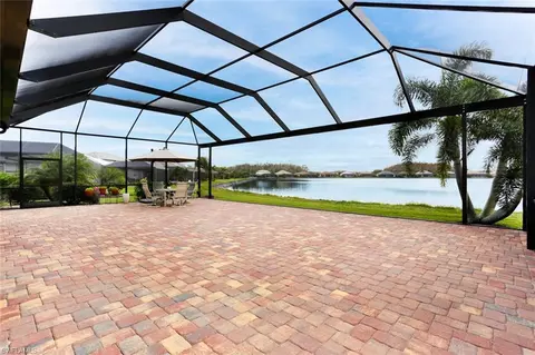 14361 Cove Ct, Estero, FL 33928 photo 4