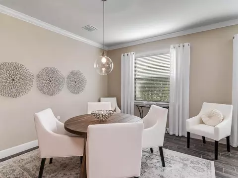 Dining - 7565 Blackberry Dr, Naples, FL 34114 photo 2 of 4