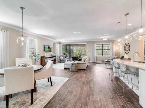 Dining - 7565 Blackberry Dr, Naples, FL 34114 photo 1 of 4