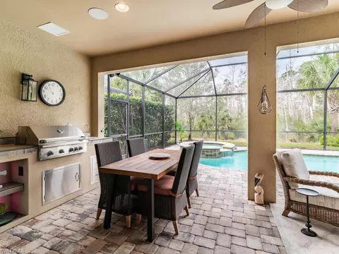 Dining - 7565 Blackberry Dr, Naples, FL 34114 photo 4 of 4