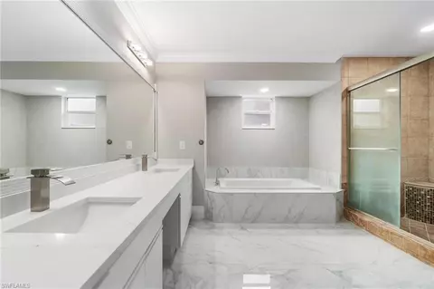Bath - 690 14th St SE, Naples, FL 34117 photo 1 of 3