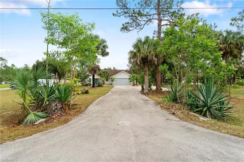 View/Area - 690 14th St SE, Naples, FL 34117 photo 2 of 4