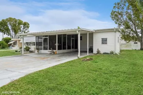 154 Chisholm Trl, North Fort Myers, FL 33917