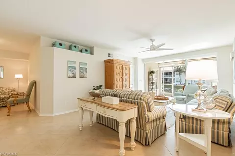 6914 Satinleaf Rd N #104, Naples, FL 34109