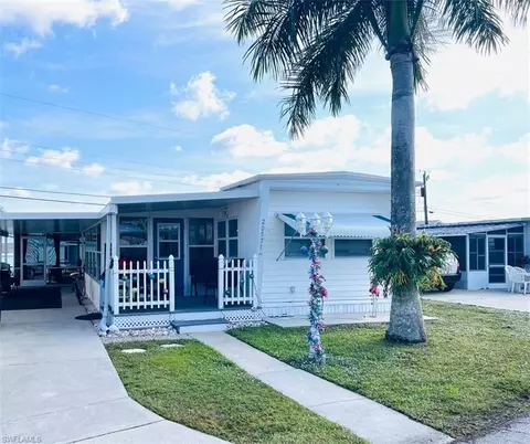 20571 Port Dr, Estero, FL 33928