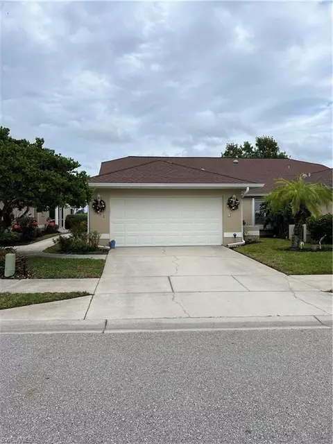 3172 Crown Pointe Blvd, Naples, FL 34112