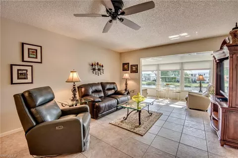 1466 Myerlee Country Club Blvd #2D, Fort Myers, FL 33919