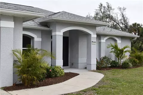 4230 Cromey Road Rd W, North Port, FL 34288