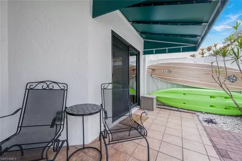 662 Windsurf Ln #19-0, Naples, FL 34108 photo 6