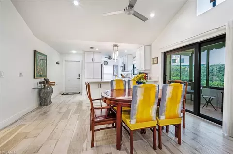 662 Windsurf Ln #19-0, Naples, FL 34108 photo 16