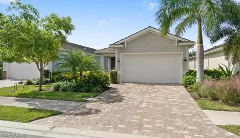 28296 Seasons Tide Ave, Bonita Springs, FL 34135