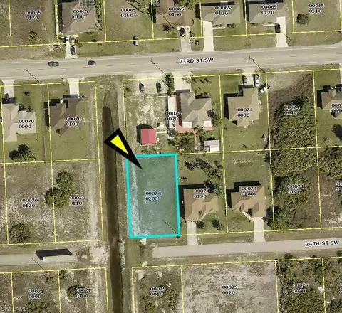 2718 24th St SW, Lehigh Acres, FL 33976