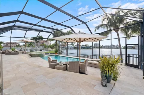 368 Bayside Ave, Naples, FL 34108 photo 9