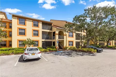 7925 Preserve Cir #311, Naples, FL 34119